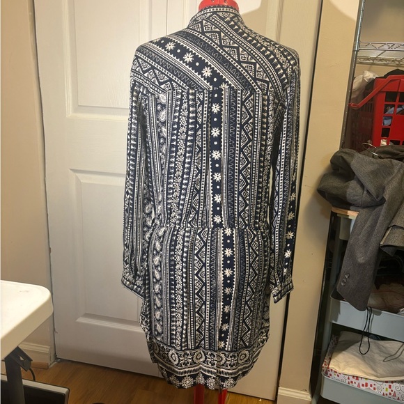 Angie Navy and White Patterned Button Up Dress - Picture 2 of 3